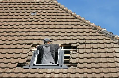 Pose de velux - Saint-Jal